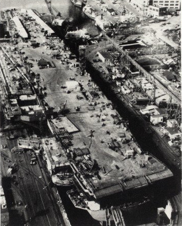 USS Constellation under construction in 1960.