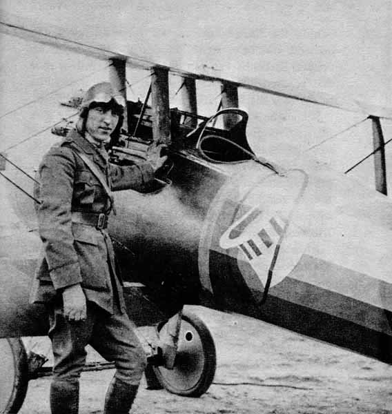 Eddie Rickenbacker own Nieuport 28