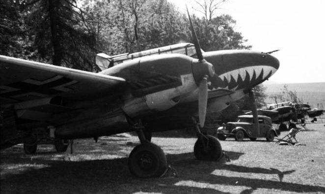 Me 110 ZG-26 KBK LW4 France 1940