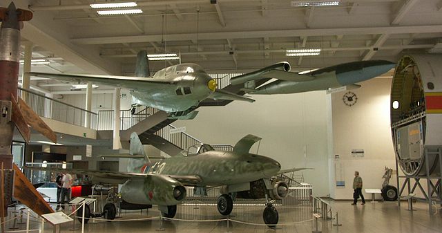 Me 262-163 V2