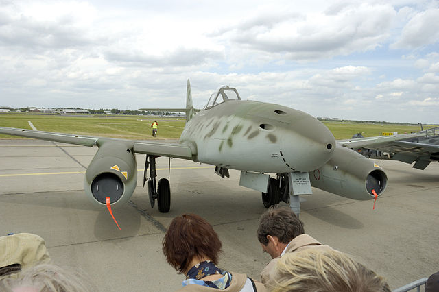 Me 262, German reproduction flying at Ila 2006