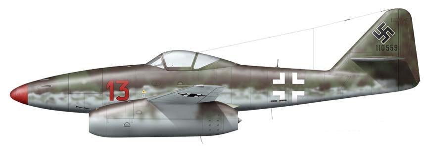 Me 262 A-13 of ace pilot Bär Links Klein