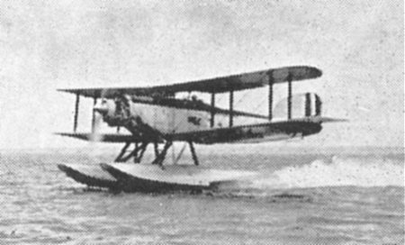 Fairey_Seal_floats-Taking-off