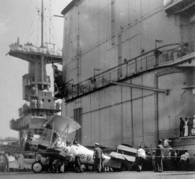 O2U-3 on USS Saratoga