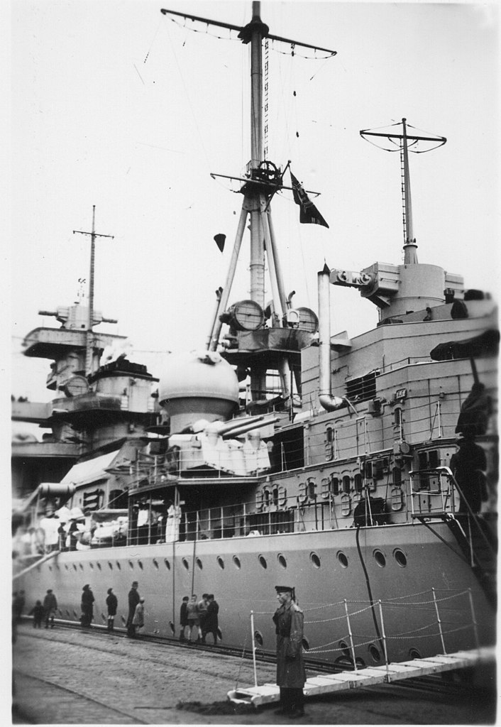 Hipper class cruisers (1937)