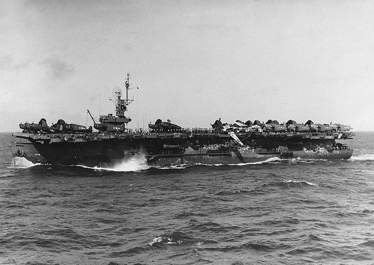 USS_Attu_CVE-102_in_the_western_Pacific_after_passing_through_a_typhoon