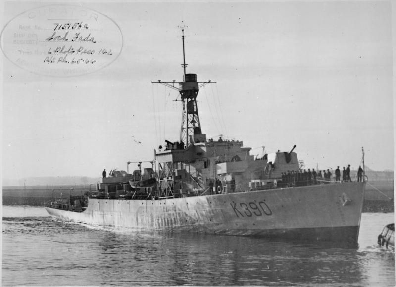 HMS_Loch_Fada_1944