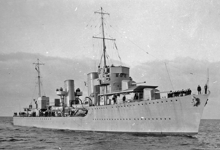 Dubrovnnik in Den Helder, 1932 waiting for the completion of her electrical wiring