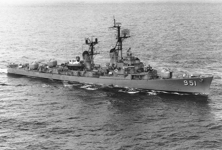 USS Turner Joy on 9 May 1964 in Vietnam