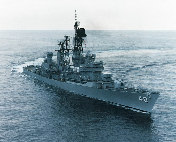 USS_Coontz_Atlantic_Ocean_October_1986