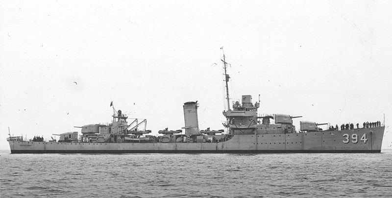 USS_Sampson_DD-394_01