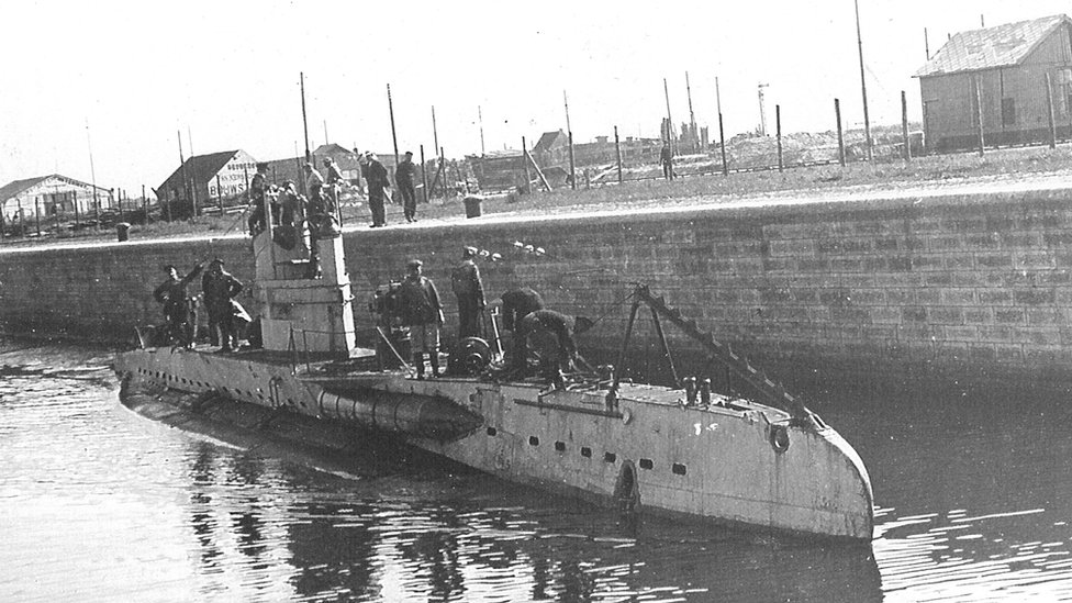 Side-scan sonar image of the wreck of U-480, the unique German