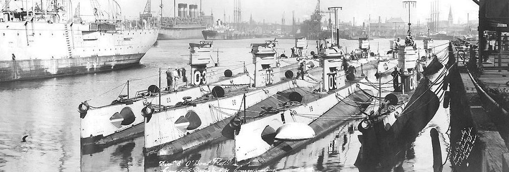 O type submarines at Boston