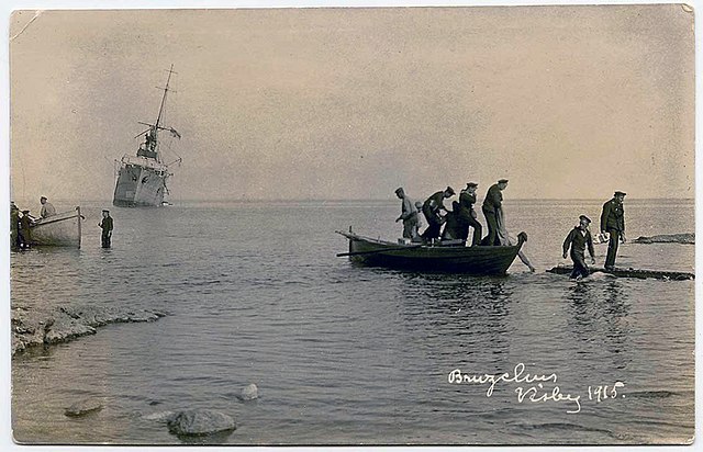 SMS Albatross stranded