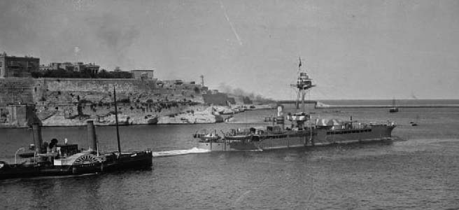 HMS Raglan leaving malta