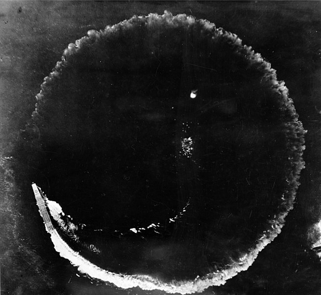 Aerial_view_Soryu_evading_an_air_attack_4_June_1942