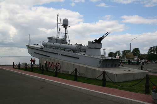 Komsomolec class