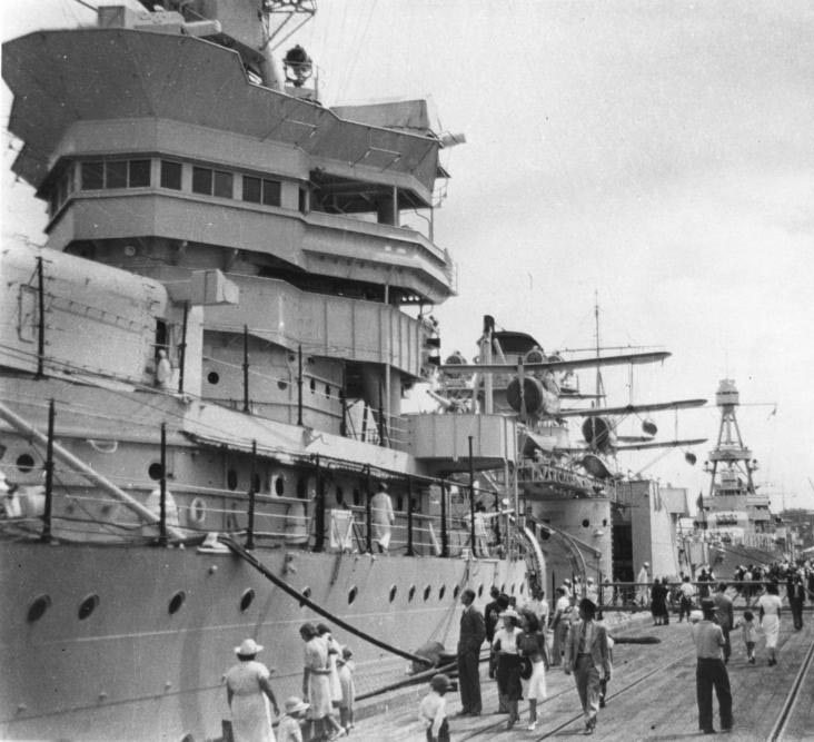 Closeview-Bridge-Goodwill_visit_to_Brisbane_December_1941