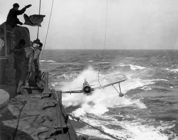 OS2U recovery in rough sea