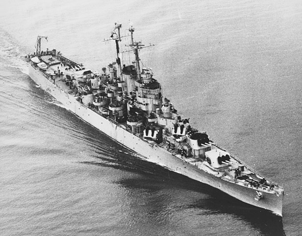 USS_Huntington_CL-107_underway_on_12_April_1948