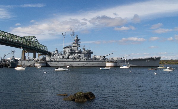 USS_Massachusetts-memorial
